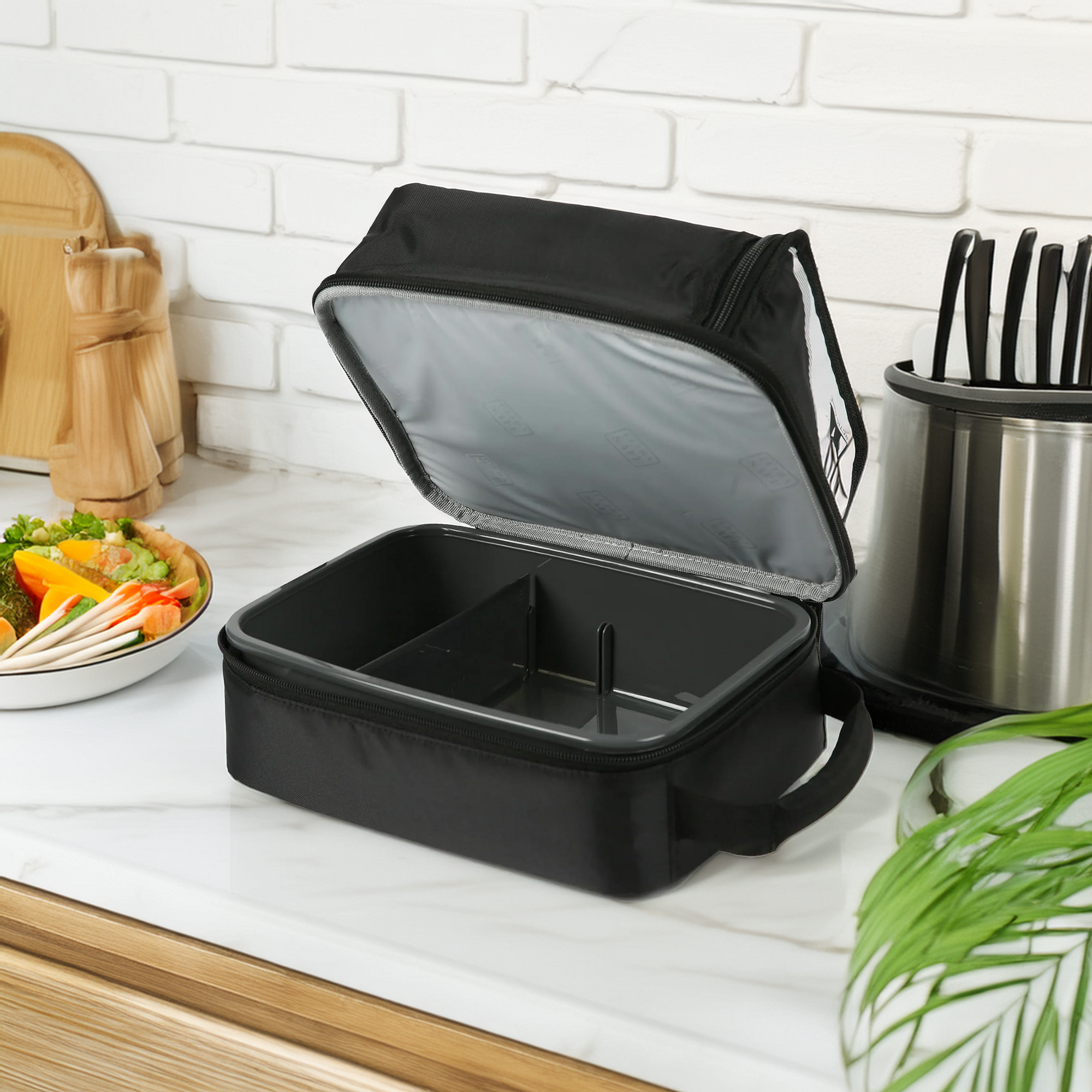 Arctic Zone HardBody Lunch Bag - Black/White