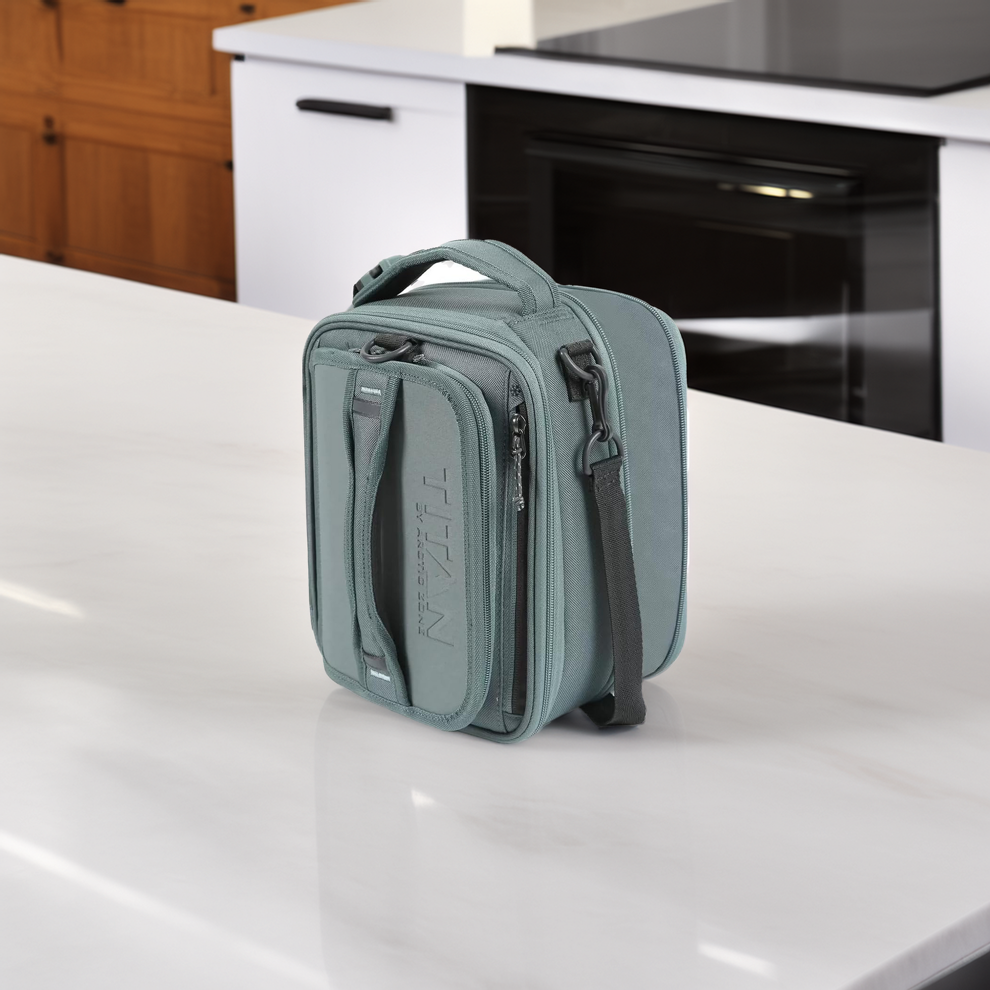 Artic Zone - Titan Deep Freeze Lunch Pack
